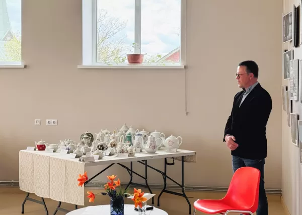 Ainārs Zariņš iepazīstina ar kolekciju