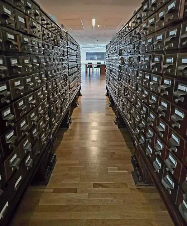 Kartīšu katalogs Rumānijas Nacionālajā bibliotēkā.