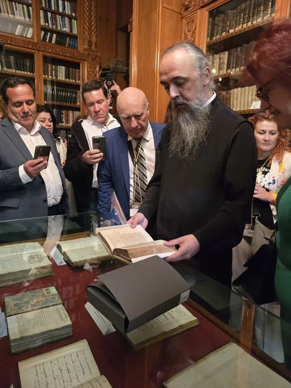 Svētās Sinodes bibliotēka.