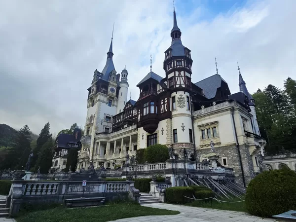 Castelul Peleș. Pelešas pils Rumānijā.